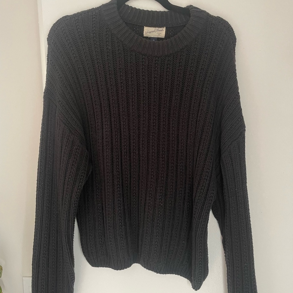 Universal Thread Black Crew Neck Sweater